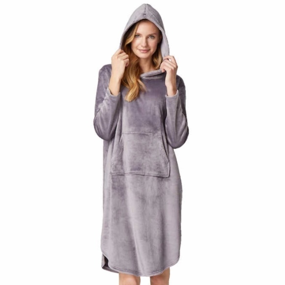 New Women's Oversized Hoodie Lounger by 32 Degrees - Picture 3 of 13
